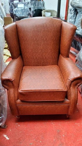 High back armchair - high,